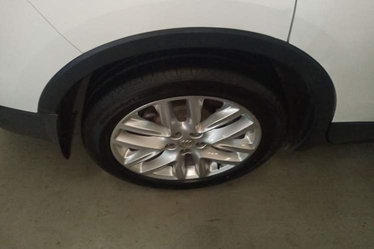 Used Buick Envision 2020 28T Four-Wheel Drive Elite Version Right Rear Wheel Hub