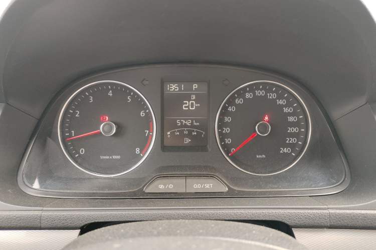 Used Volkswagen Gran Lavida 2014 1.4TSI Automatic 30th Anniversary Edition
