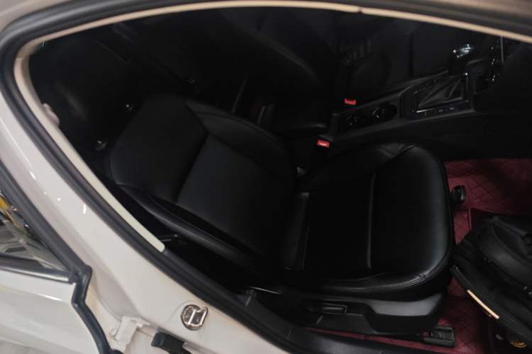 Used Volkswagen Lamando 2019 230TSI DSG Vision Edition China VI Standard Right Front Seat