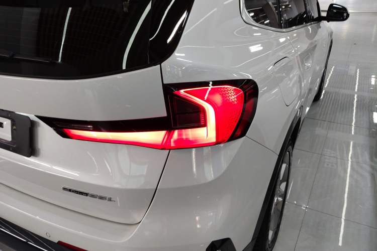 Used BMW iX1 2025 eDrive25L X Design Package
