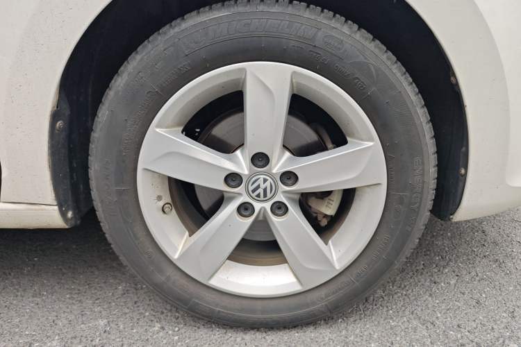 Used Volkswagen Santana 2015 1.6L Automatic Comfort Edition