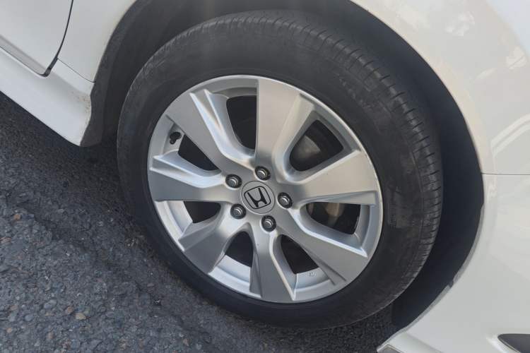 Used Honda Jade 2014 1.8L Automatic Comfort Elite Version 5 Seats
