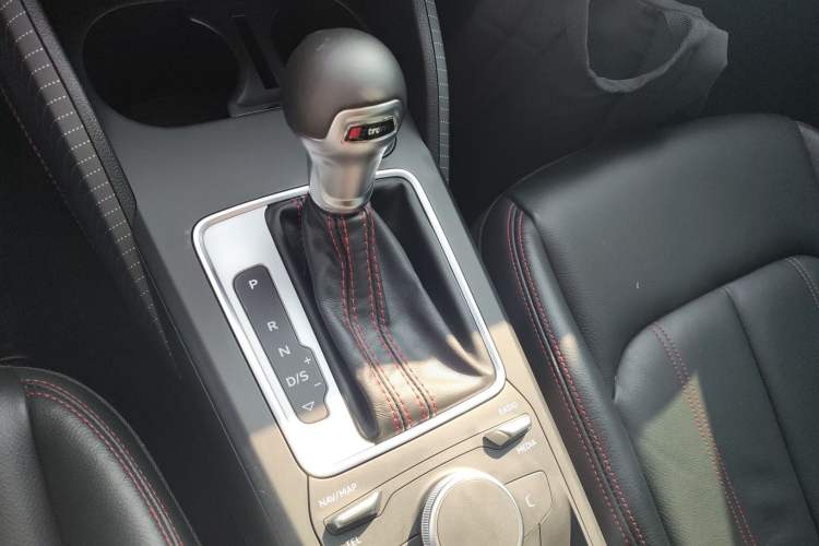 Used Audi Q2L 2022 35 TFSI Progressive Dynamic Edition