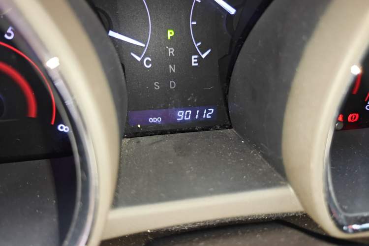 Used Toyota Highlander 2012 2.7L Two-Wheel Drive 7-Seater Luxury Edition