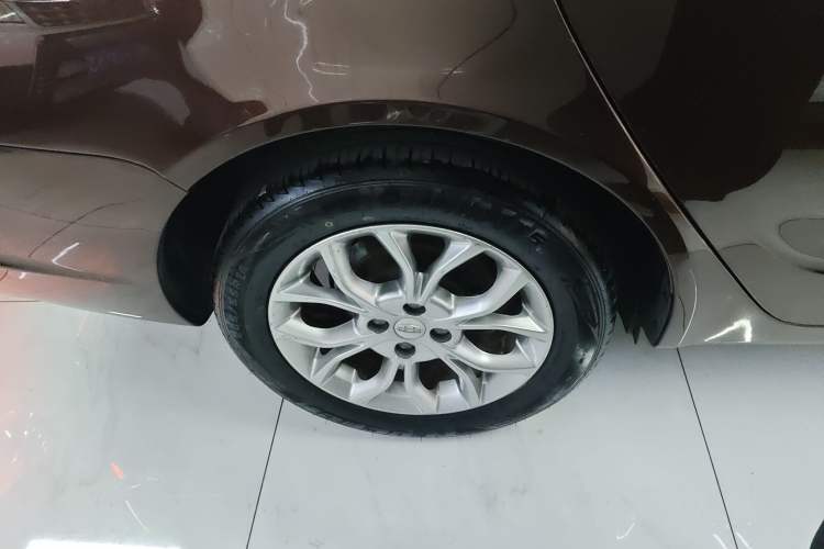 Used Geely Auto Vision 2018 1.5L Manual Happiness Edition Right Rear Wheel Hub