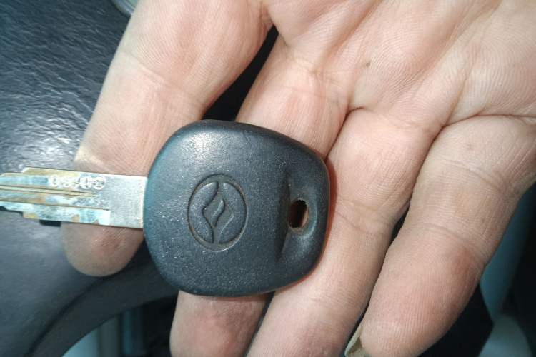 Used Huanghai Da Chaishen 2009 2.8T Two-Wheel-Drive Diesel Luxury Version 4JB1T1
