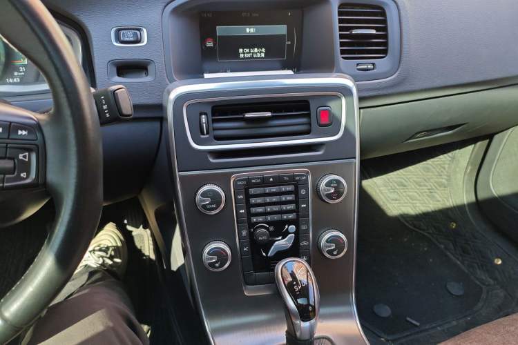 Used Volvo S60 2015 S60L T5 Intelligent Drive Edition