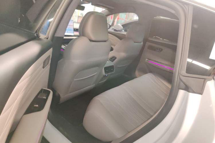 Used Geely Galaxy 8 2025 130km EM-i Flagship Edition Left Rear Seat