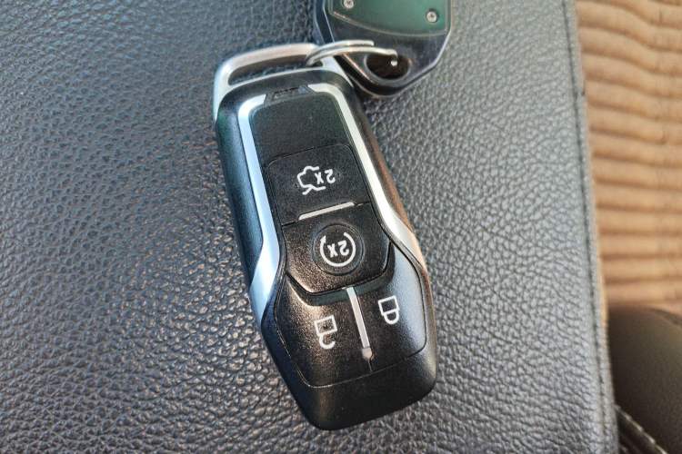 Used Ford Explorer 2016 2.3T Elite Edition