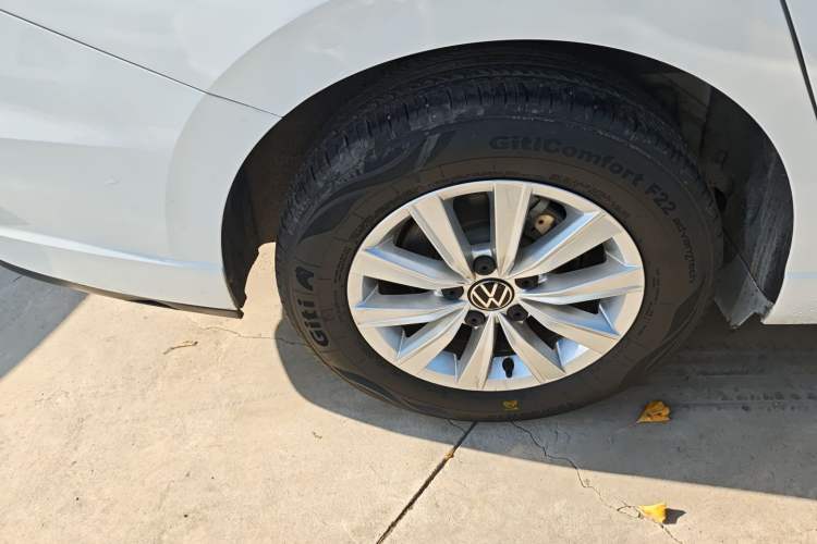 Used Volkswagen Lavida 2023 Revised 1.5L Automatic DeYi Edition