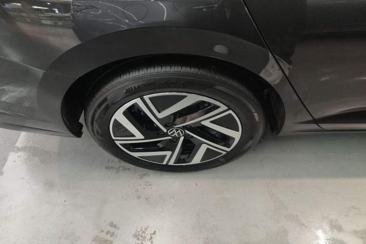 Used Volkswagen Sagitar 2026 Model 30 Million Units Selected 300TSI DSG Surpassing Edition
