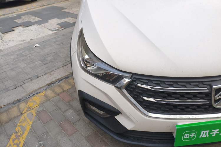 Used Baojun 310W 2018 1.5L Automatic Fashion Edition China VI Right Front Headlight