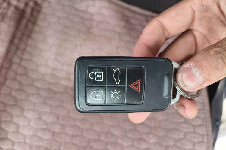 Used Volvo XC60 2017 T5 Smart Upgrade Edition
