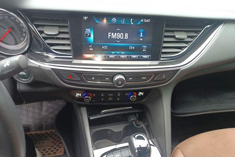 Used Buick Regal 2019 20T Elite Version China VI Standard