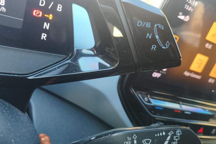 Used Volkswagen ID.4 X 2023 Pure Smart Edition
