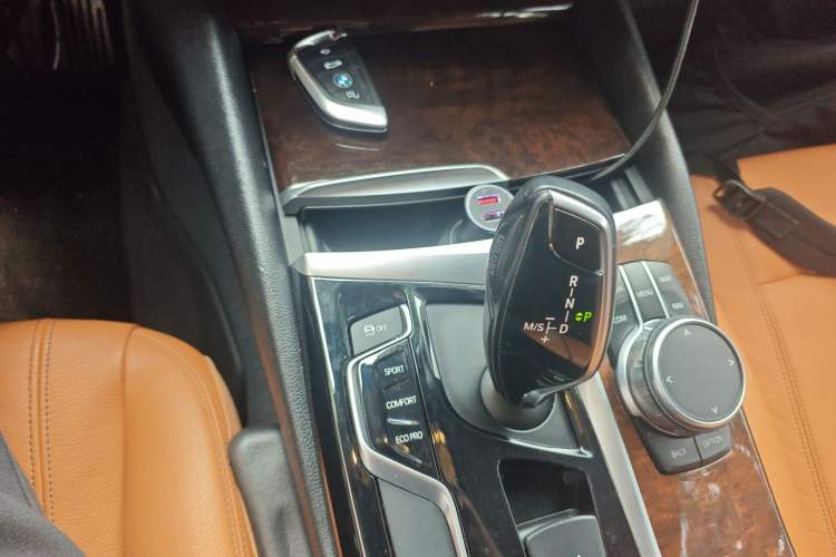 Used BMW 5 Series 2018 528Li Launch Special Edition