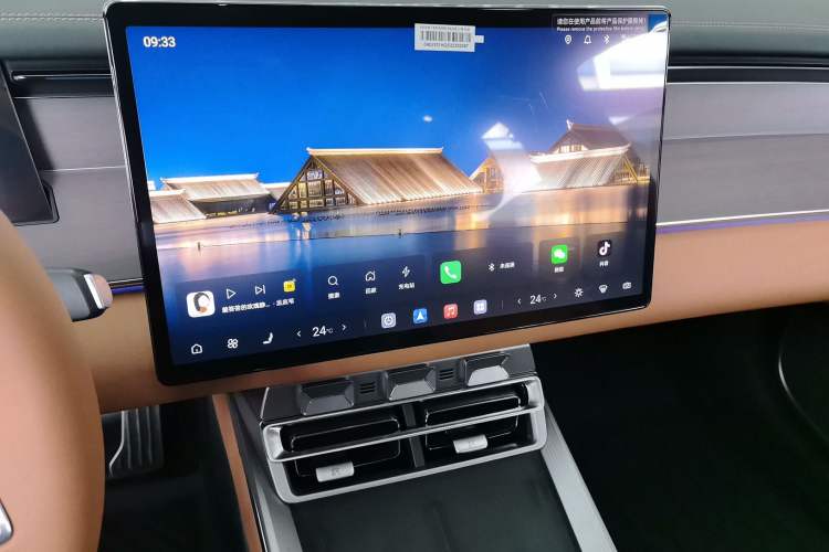 Used BYD Han L 2025 EV Four-Wheel Drive LiDAR Flagship Model Audio And AC Panel