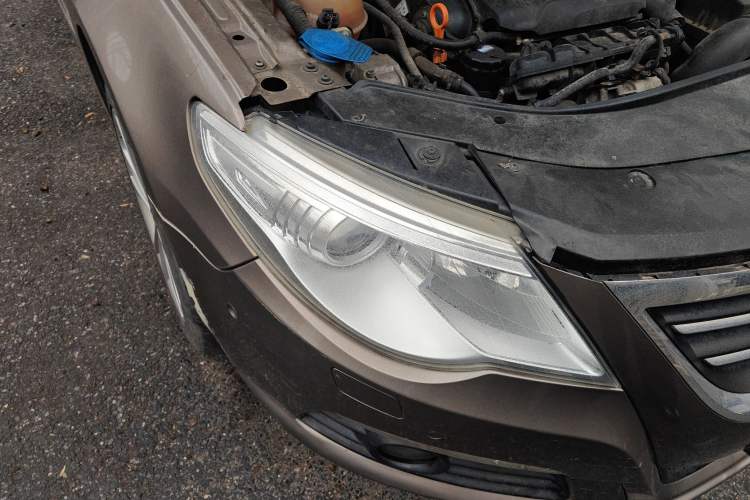 Used Volkswagen FAW-Volkswagen CC 2012 2.0 TSI Ultimate Edition Right Front Headlight