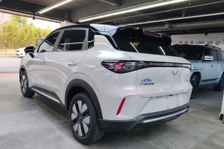 Used Wuling Bingo S 2025 Model 325km Deluxe Edition
