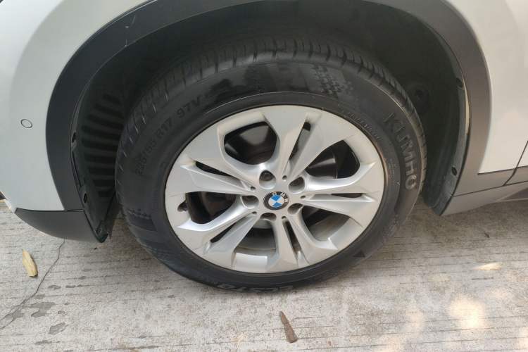 Used BMW X1 2016 sDrive18Li Premium Edition