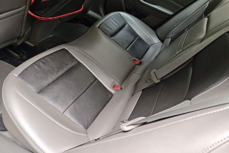 Used Chevrolet Malibu 2014 2.4L Automatic Luxury Edition Left Rear Seat