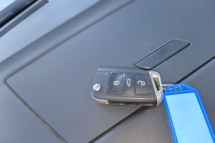 Used Volkswagen Tayron 2019 330TSI Two-Wheel Drive Luxury Model China VI Standard
