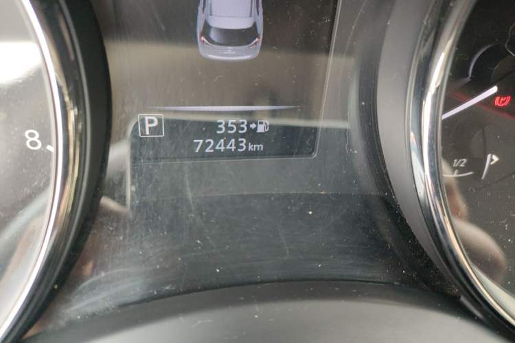 Used Nissan X-Trail 2019 2.0L CVT Smart Connect Comfort Edition 2WD Odometer Close Up