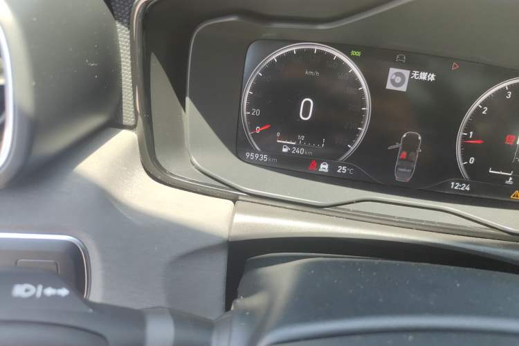 Used Lynk & Co 03 2019 2.0TD Automatic Trend Edition
