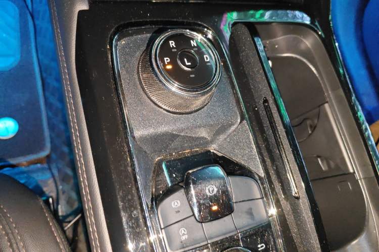 Used Ford Equator Sport 2022 EcoBoost 170 Platinum Edition