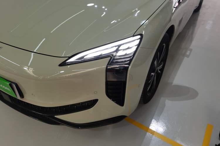 Used Hongqi EH7 2024 690 Pro