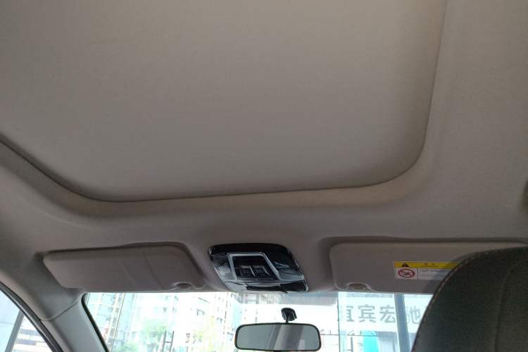 Used SOL X8 PLUS 2023 1.5 TGDI DCT Smart Edition 7-Seater