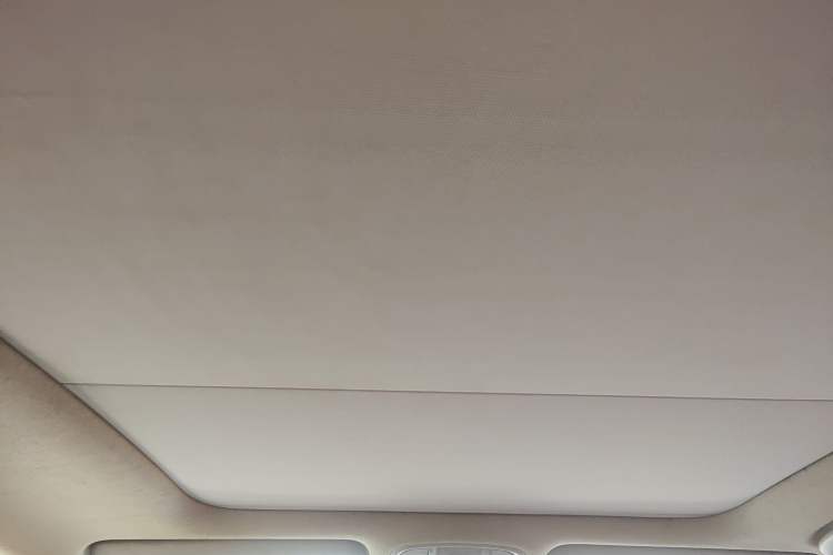 Used Kia KX3 2017 1.6L Automatic Aoya Version Headliner