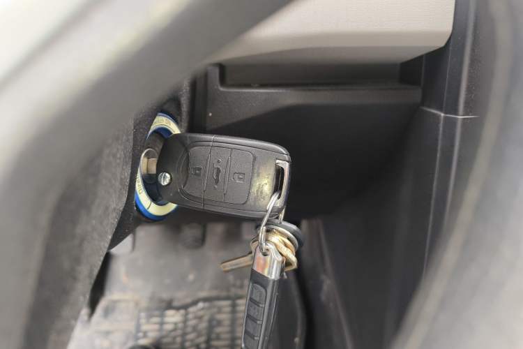 Used Wuling Hongguang PLUS 2019 1.5T Manual Comfort Version 7 Seats