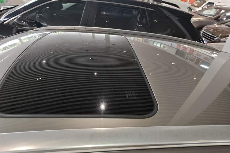 Used Lexus UX 2019 260h F SPORT All-Wheel-Drive Model China VI Standard
