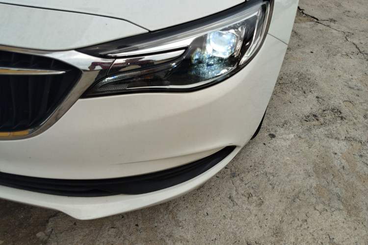 Used Buick GT 2021 Revised Version Flagship 1.5L Automatic Elite Edition Left Front Headlight