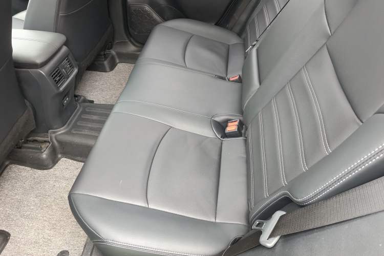 Used Toyota Wildlander 2022 2.0L CVT Two-Wheel Drive Luxury PLUS Edition
