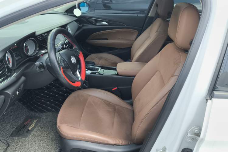 Used Buick Regal 2017 20T Elite Edition Left Front Seat