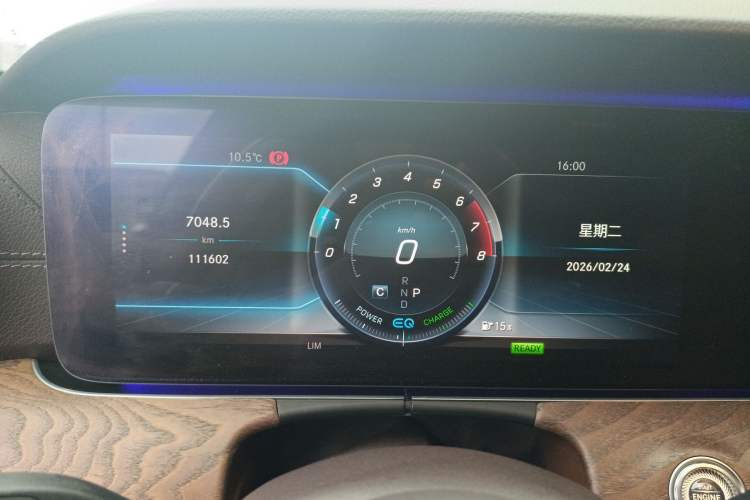 Used Mercedes-Benz E-Class 2019 E 260 L
