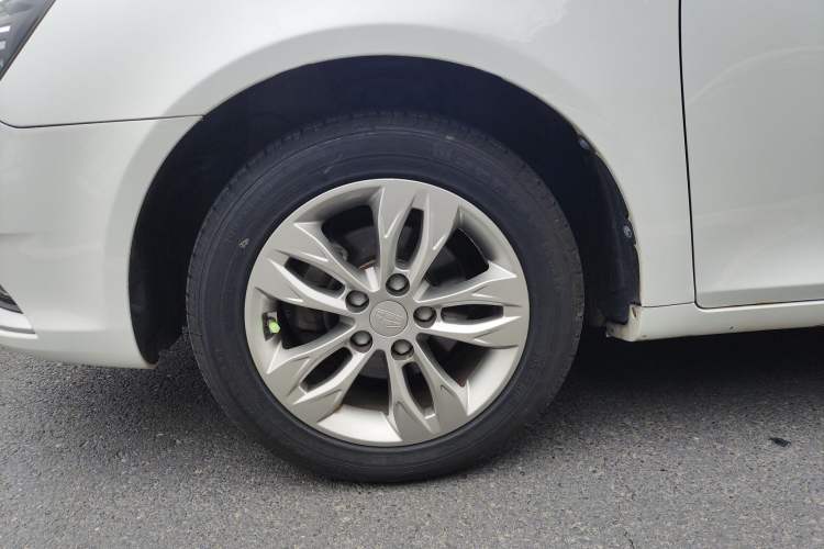 Used Geely Auto Emgrand 2016 Sedan 1.5L Manual Upward Edition
