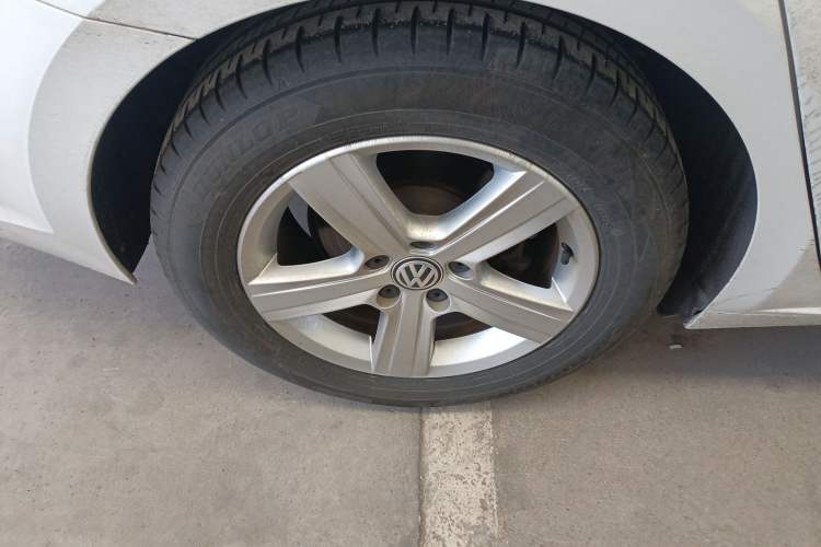 Used Volkswagen Lamando 2019 230TSI DSG Fashion Edition China V Standard