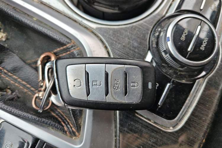 Used CHANGAN CS95 2017 2.0T Four-Wheel Drive SmartDrive Edition
