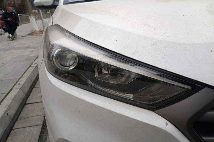 Used Hyundai Tucson 2018 1.6T Dual-Clutch Two-Wheel Drive 15th Anniversary Special Edition
