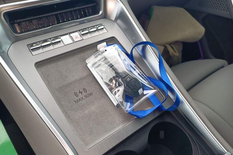 Used Denza N9 2025 Flagship Model