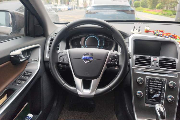 Used Volvo XC60 2014 T6 Zhiyi Edition
