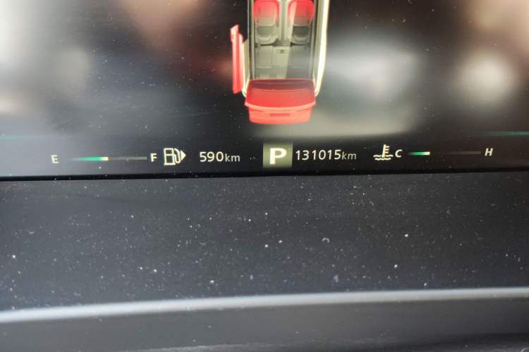 Used Roewe iMAX8 2021 400TGI Supreme Series Ultimate Edition Odometer Close Up