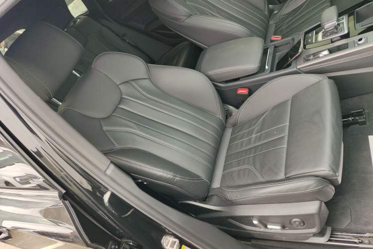 Used Audi Q5L 2024 40 TFSI Luxury Dynamic Edition
