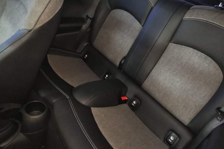 Used MINI 2019 1.5T COOPER Classic Edition Left Rear Seat