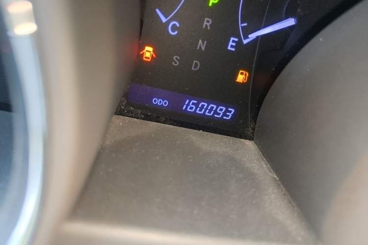 Used Toyota Highlander 2012 2.7L Two-Wheel Drive 7-Seater Luxury Edition
