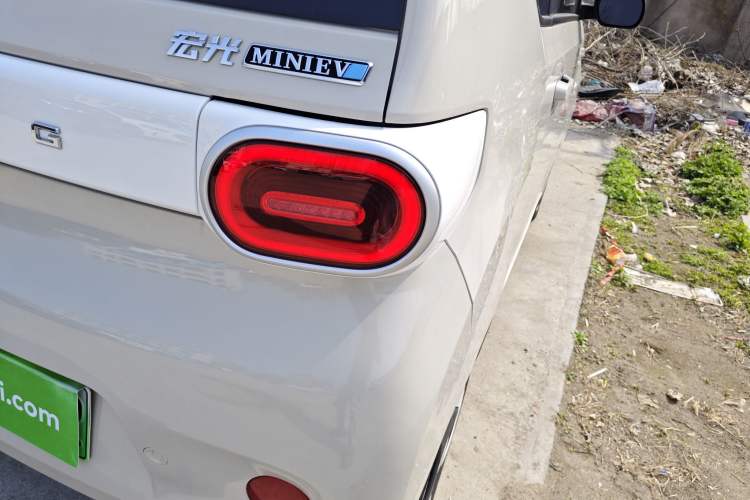 Used Wuling Hongguang MINIEV 2024 3rd Generation 215km Youth Edition
