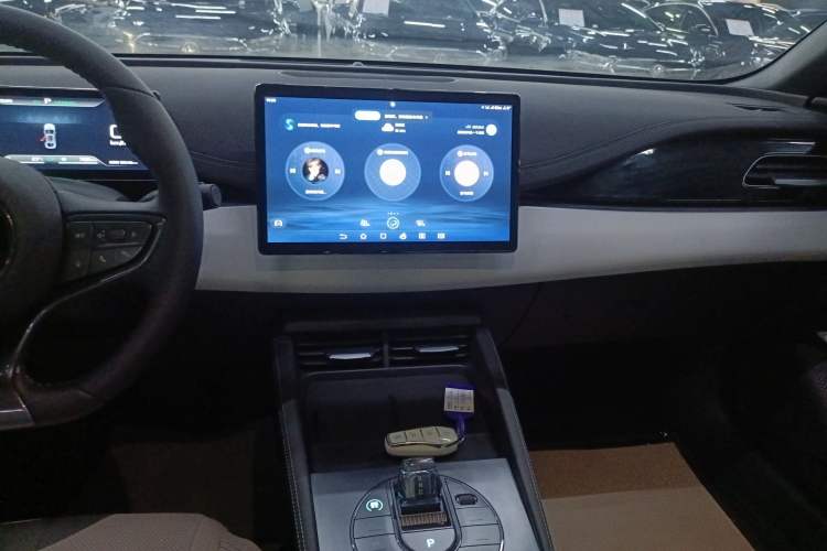 Used BYD Seal 06 New Energy 2024 DM-i 120KM Prestige Model
